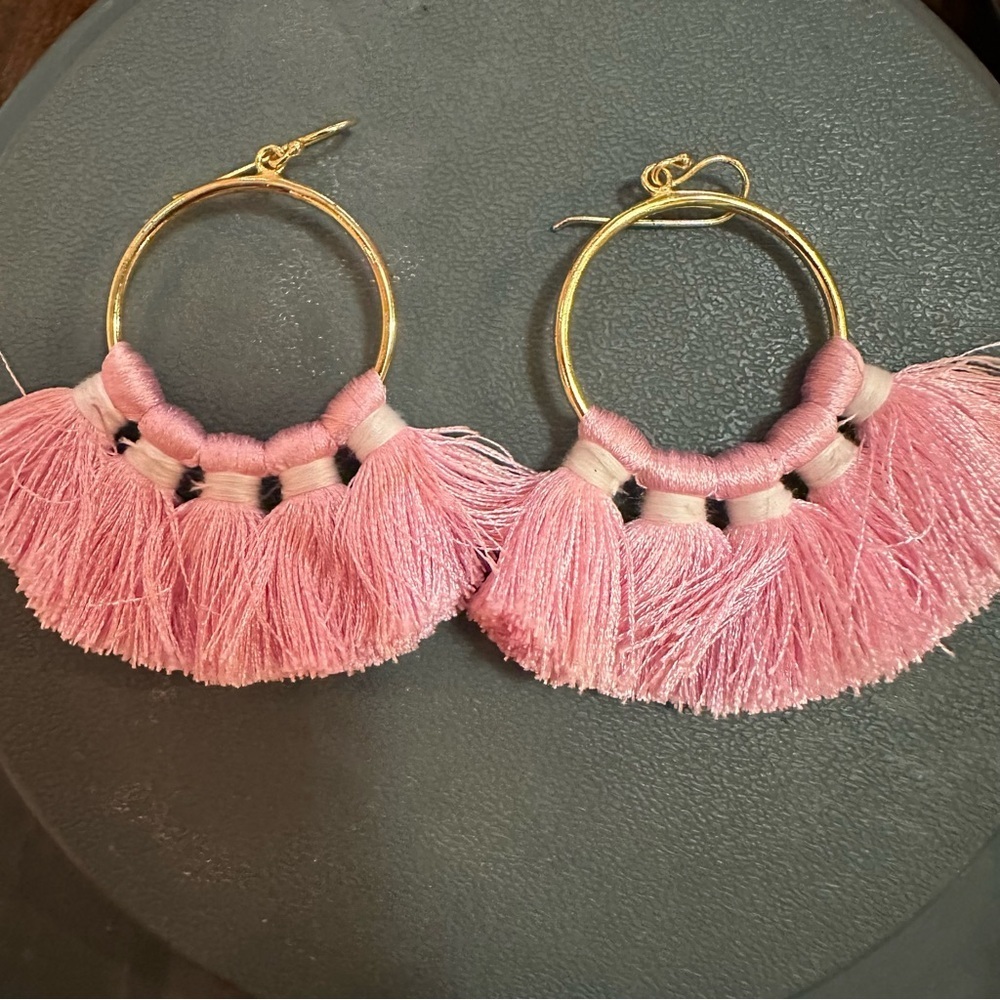 Pink Thread‎ Tassel Earrings